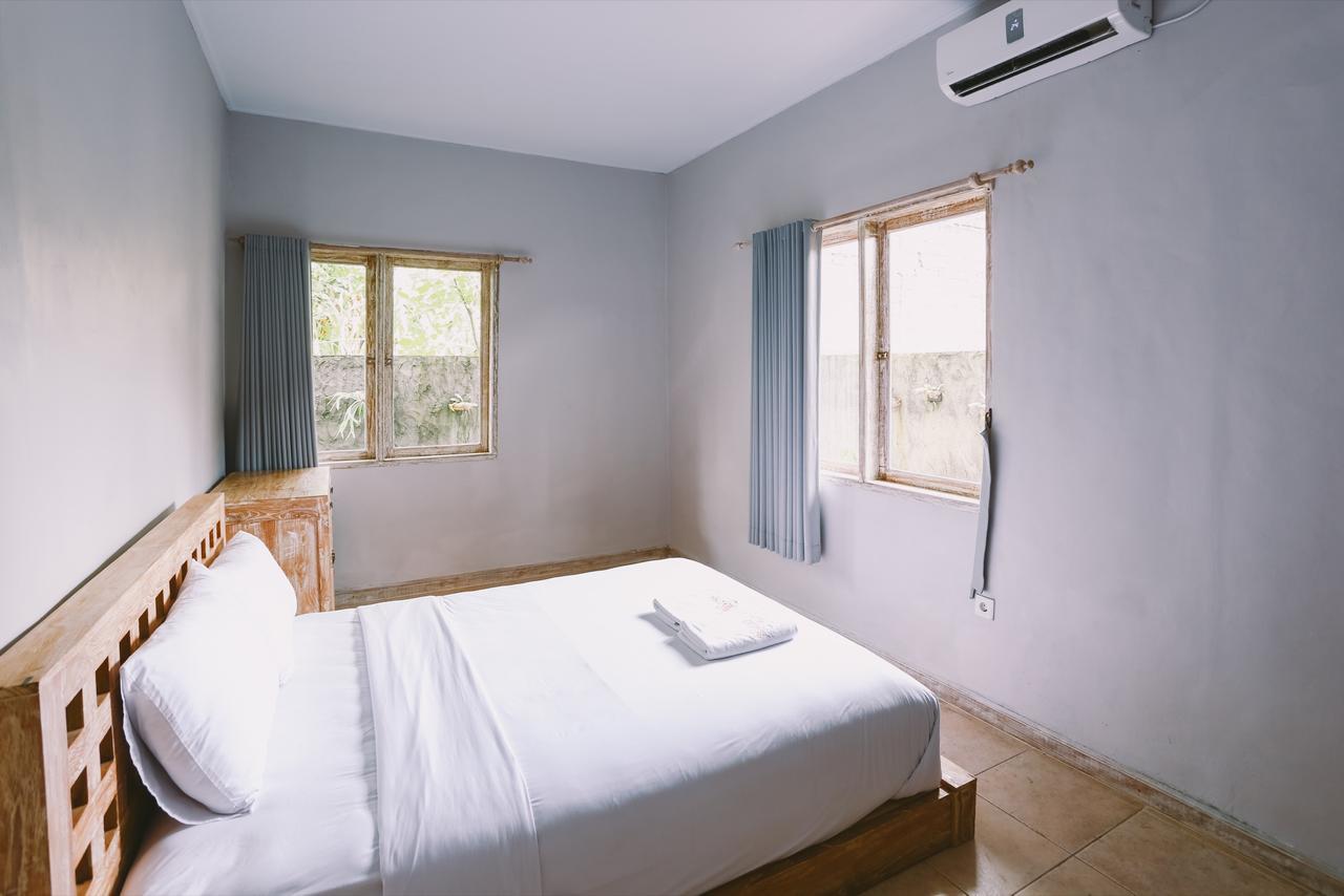 Swan House Canggu Hotel Kültér fotó