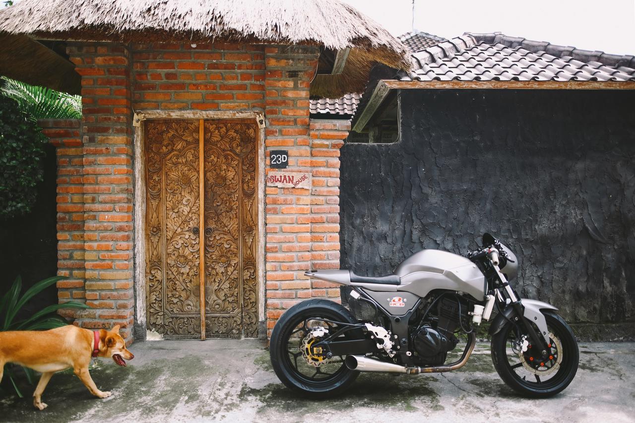 Swan House Canggu Hotel Kültér fotó