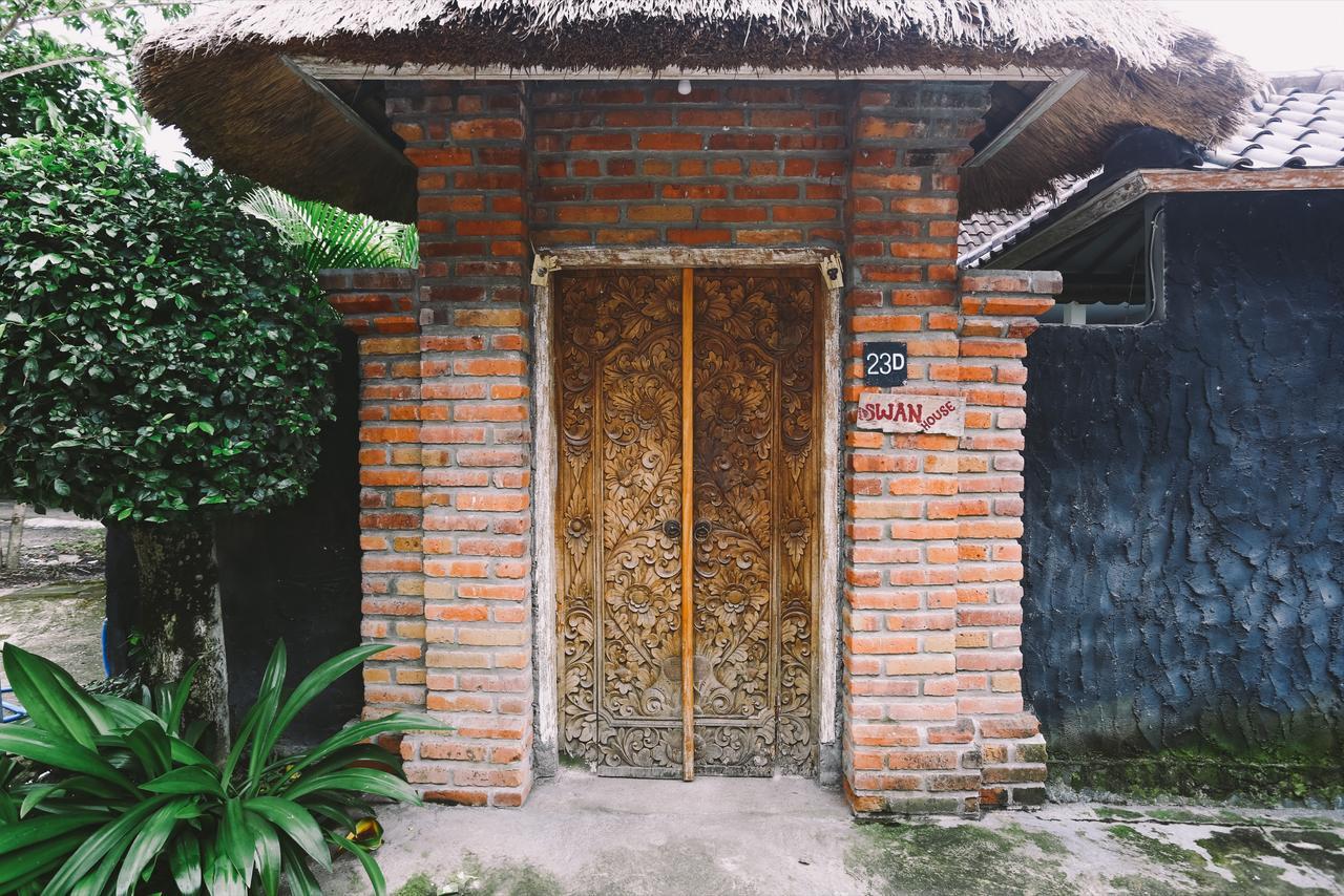 Swan House Canggu Hotel Kültér fotó