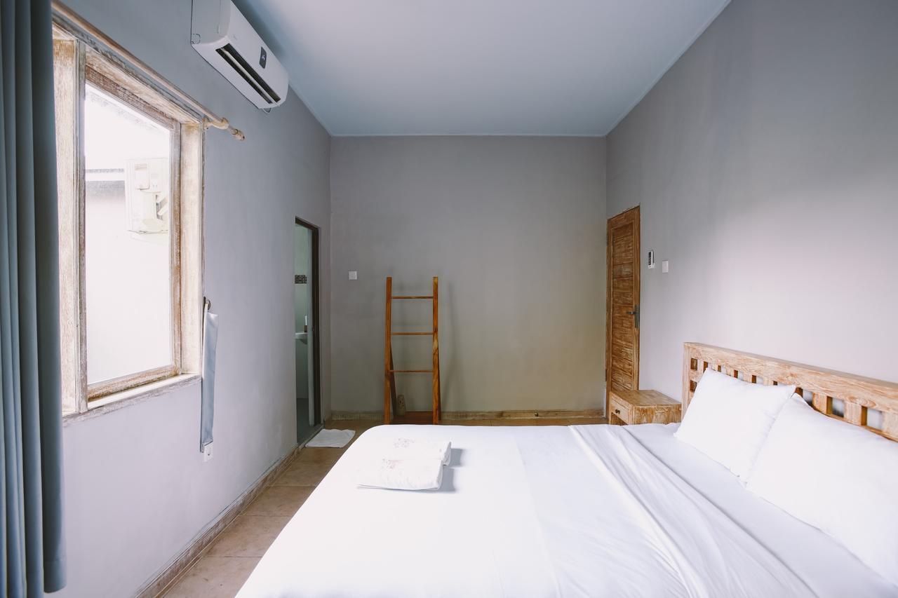 Swan House Canggu Hotel Kültér fotó