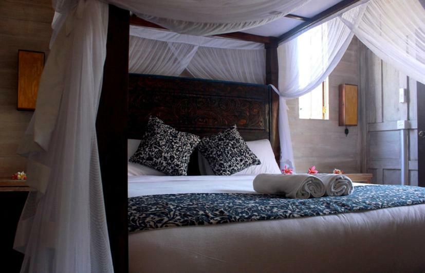 Swan House Canggu Hotel Kültér fotó