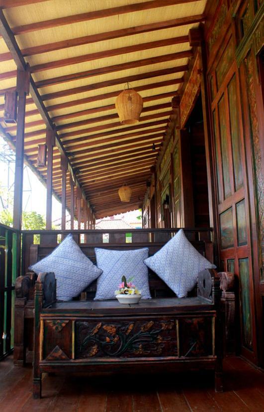 Swan House Canggu Hotel Kültér fotó