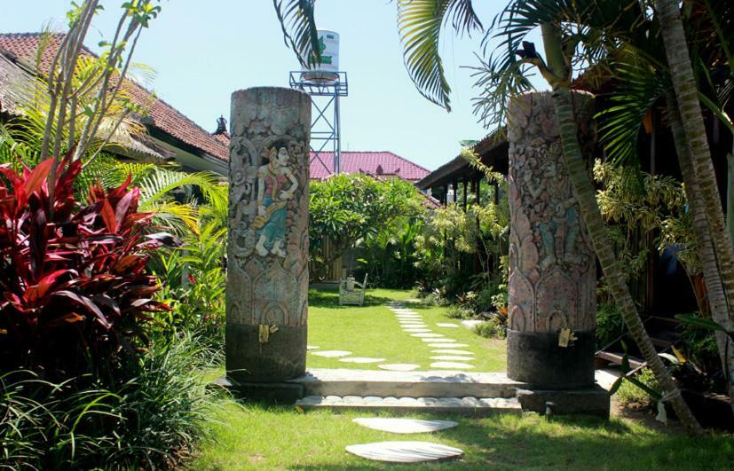 Swan House Canggu Hotel Kültér fotó